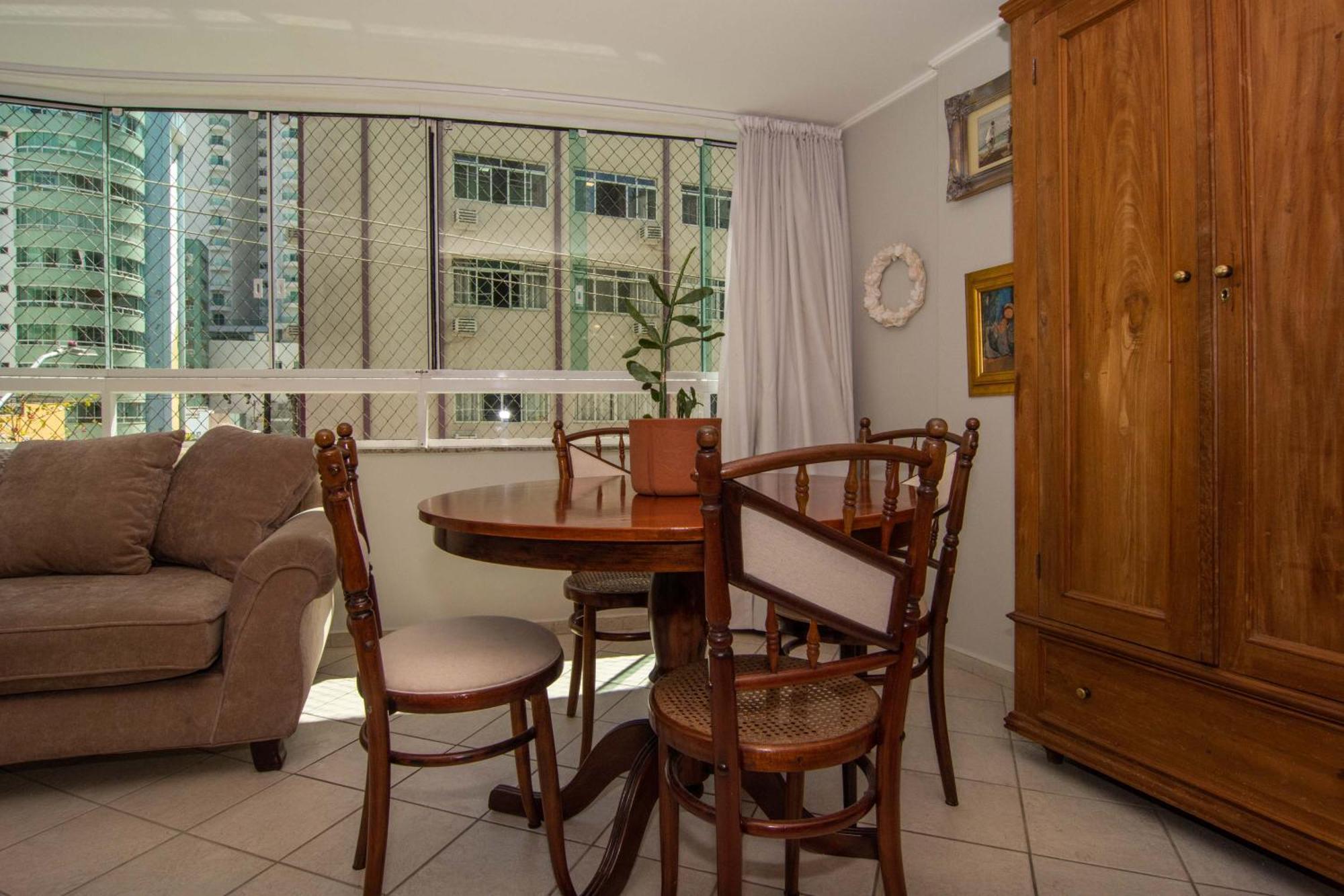 Elegancia Classica 100M Da Praia Na Rua 3700 P1397 Балнеариу-Камбориу Экстерьер фото