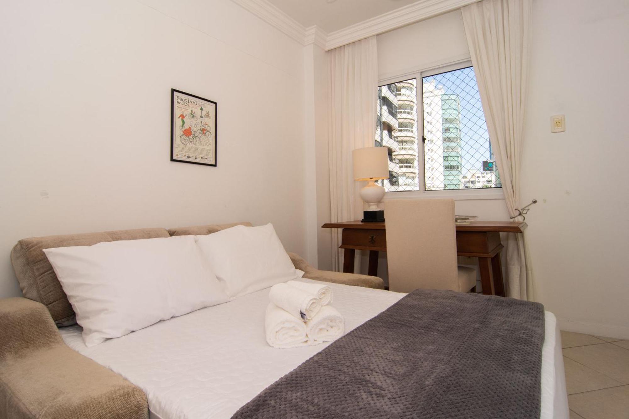 Elegancia Classica 100M Da Praia Na Rua 3700 P1397 Балнеариу-Камбориу Экстерьер фото
